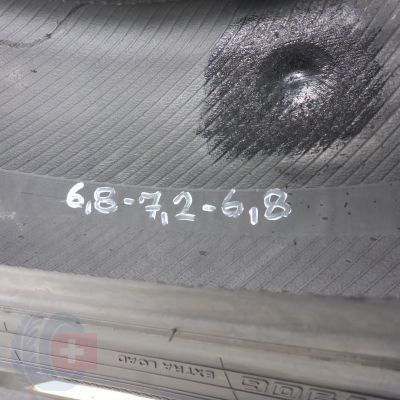 8. 215 55 18 2x YOKOHAMA 215/55 R18 99V XL BluEarth Winter V906 Winterreifen 2024 7,2-7,5mm