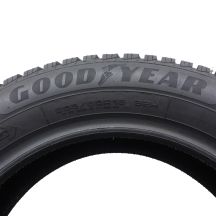 4. 205 60 16 2x GOODYEAR 92H Ultra Grip Winterreifen 2019 8-8,2mm