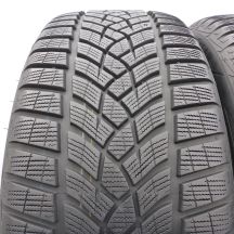 3.  255 45 20 2x GOODYEAR 255/45 R20 105T XL UltraGrip Performance+ Winterreifen 2023/24 8-7,8mm