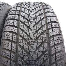 2. 215 55 17 4x GOODYEAR 215/55 R17 98V XL UltraGrip Performance 3 Winterreifen 2024 8-7,2mm