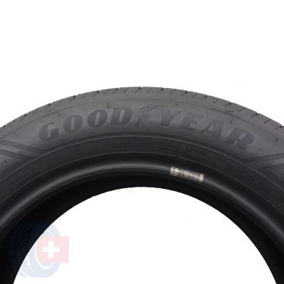5. 215 60 17 2x GOODYEAR 215/60 R17 96H EfficientGrip 2 SUV Sommerreifen 2022 WIE NEU 8-8,2mm