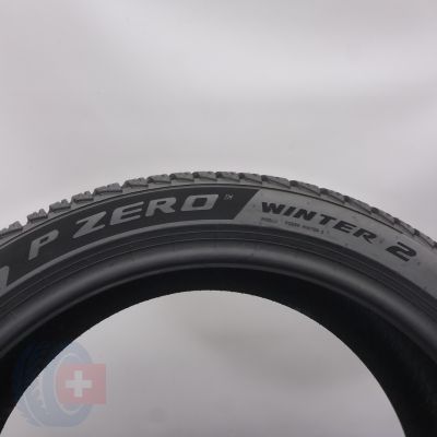 6. 235 40 19 2x PIRELLI 235/40 R19 96W XL PZero Winter 2 Winterreifen 2024 8mm