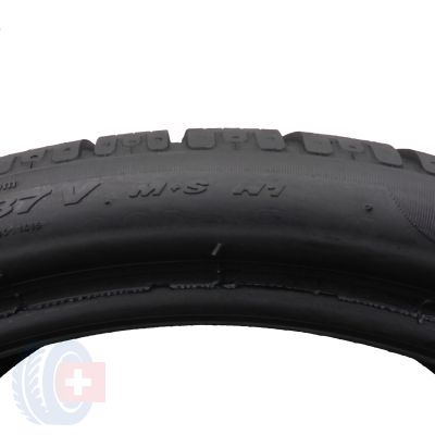 8. 235 35 19 2x PIRELLI 235/35 R19 87V Sottozero W240 Serie II N1 Winterreifen 2015 5,2-6mm