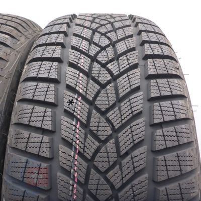 4. 215 55 16 2x GOODYEAR 215/55 R16 93H UltraGrip Performance + Winterreifen 2022 VOLL