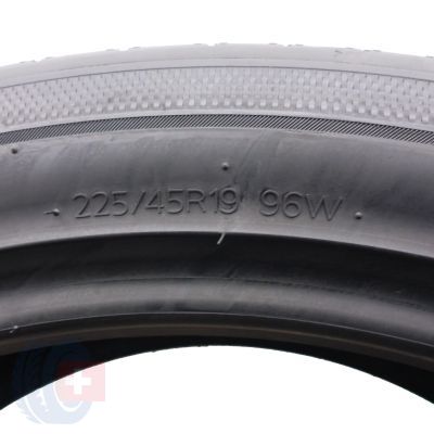 4. 225 45 19 2x HANKOOK 225/45 R19 96W XL Ventus S1 evo 3 K127 Sommerreifen 5,8-6,5mm 2020