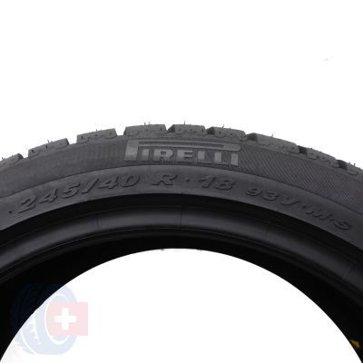 6. 2 x PIRELLI  245/40 R18  93V Sottozero Winter 240 RUN FLAT Winterreifen 2011/12 Ungebrauchte 