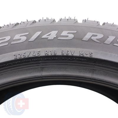5. 225 45 19 4x PIRELLI 225/45 R19 96V RunFlat Sottozero 3 Winter Winterreifen 2018 7,2-7,5mm