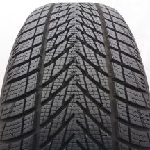8. 215 55 17 4x GOODYEAR 215/55 R17 98V XL UltraGrip Performance 3 Winterreifen 2024 8-7,2mm