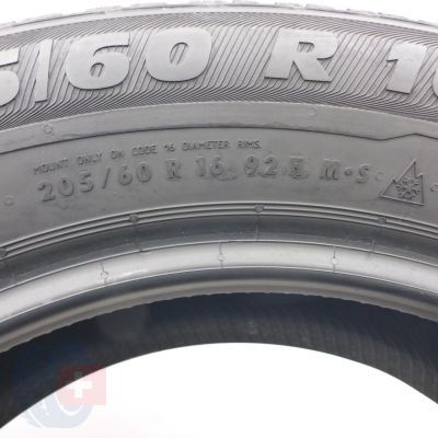 6. 205 60 16 4x SEMPERIT 205/60 R16 92H Master-Grip2 Winterreifen 2018, 2019 6,5-8mm 6. 205 60 16 4x SEMPERIT 205/60 R16 92H Master-Grip2 Winterreifen 2018, 2019 6,5-8mm