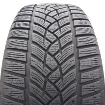 255 45 20 1x GOODYEAR 255/45 R20 105V XL UltraGrip Performance+ Winterreifen 2024 8mm