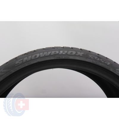5. 255 30 20 2x TOYO 255/30 R20 92W XL Snowprox S954 Winterreifen 2021 8,2-8,5mm