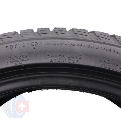 9. 2 x PIRELLI 245/40 R19 98H Sottozero 3 Winter RunFlat Winterreifen 2018 6,2-6,5mm