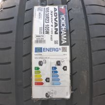 3. 305 30 23 2 x YOKOHAMA 305/30 R23 105W XL Advan Sport V105 Sommerreifen 2025 Ungebraucht    