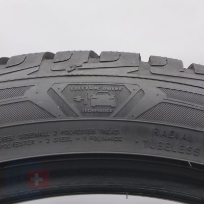 6. 255 45 20 2x GOODYEAR 255/45 R20 105T XL UltraGrip Performance + Winterreifen 2023, 2024 6-6,8mm