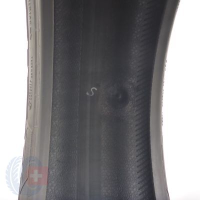 8. 235 65 16C 2x CONTINENTAL 235/65 R16C  121/119R VanContacr Winter Winterreifen  9,8-8,8mm