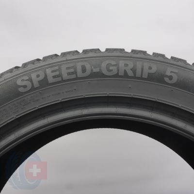 4. 235 50 19 1x SEMPERIT 235/50 R19 103V XL Speed-Grip 5 Winterreifen 2024 8,2mm  WIE NEU 4. 235 50 19 1x SEMPERIT 235/50 R19 103V XL Speed-Grip 5 Winterreifen 2024 8,2mm  WIE NEU