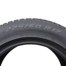 5. 2 x Pirelli 225/60 R17 99HWinterreifen  2021 6.7-6.8mm