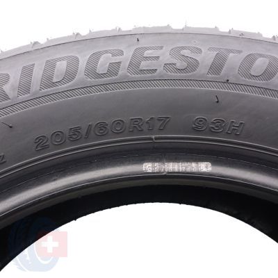 5. 2 x BRIDGESTONE 205/60 R17 93H Blizzak LM001 BMW Winterreifen 2018 6,2mm