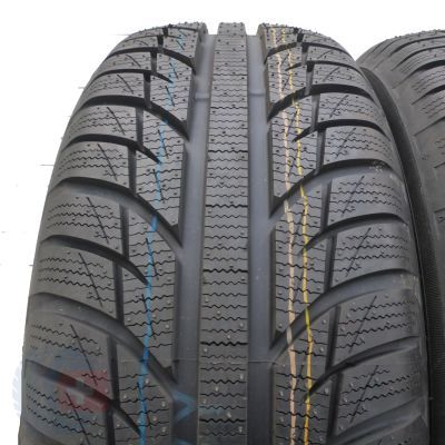 2. 2 x TOYO 215/60 R15 98H XL Snowprox S943 Winterreifen  2017 VOLl WIE NEU 