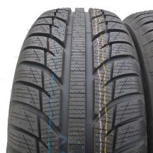 2. 2 x TOYO 215/60 R15 98H XL Snowprox S943 Winterreifen  2017 VOLl WIE NEU 