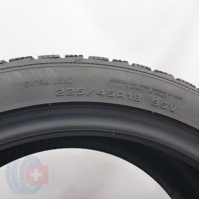 5. 225 45 18 2x GOODYEAR 225/45 R18 95V XL UltraGrip Performance 3 Winterreifen 2023 6-6,2mm