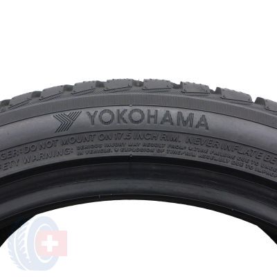 4. 205 45 17 2x YOKOHAMA 205/45 R17 88V XL BluEarth*Winter V905 Winterreifen 2021 7,8-8mm Wie Neu