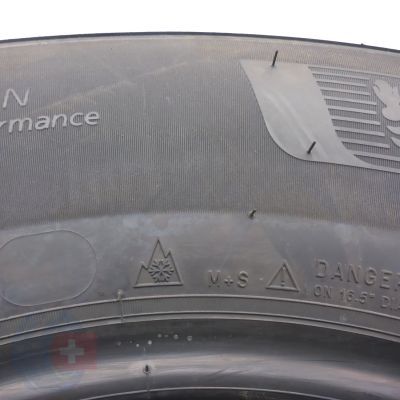3. 235 70 16 4x MICHELIN 235/70 R16 106T X-Ice Snow SUV Winterreifen 2023 WIE NEU VOLL 3. 235 70 16 4x MICHELIN 235/70 R16 106T X-Ice Snow SUV Winterreifen 2023 WIE NEU VOLL