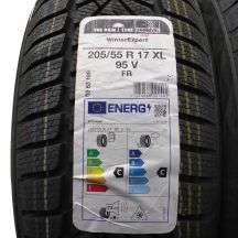 2. 2 x UNIROYAL 205/55 R17 95V XL WinterExpert Winterreifen 2022 VOLL Wie Neu