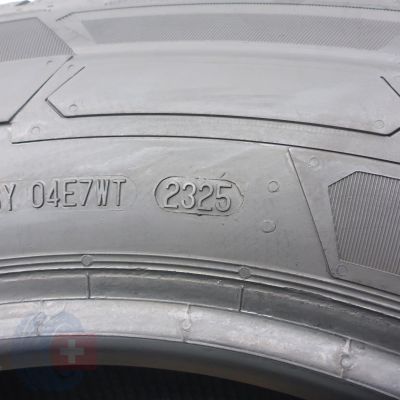 4. 235 65 16C 2x CONTINENTAL 235/65 R16C  121/119R VanContacr Winter Winterreifen  9,8-8,8mm