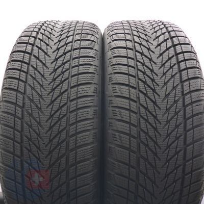 215 50 18 2x GOODYEAR 215/50 R18 92V UltraGrip Performance 3 Winterreifen 2023 7-7,6mm