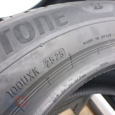 2. 235 55 18 2x BRIDGESTONE 235/55 R18 104V XL Blizzak 6 Enliten Winterreifen 2025 8,5 i 8,2mm WIE NEU