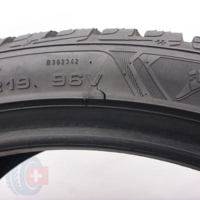 7. 235 40 19 2x GOODYEAR 235/40 R19 96V XL UltraGrip Performance + Winterreifen 2022 6,8-7mm