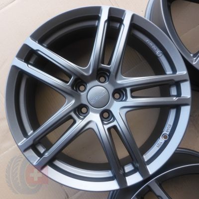 2. 4 x Alufelgen 18 VOLVO 5x108 7,5J Et50,5 Dezent C30 S90, V90, S40, V50, C70, C30, V40