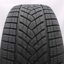 255 40 21 1x GOODYEAR 255/40 R21 102T XL UltraGrip Performance+SUV Winterreifen 2024 7,8mm WIE NEU