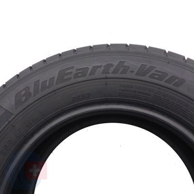 6. 2 x YOKOHAMA 205/70 R15C 106/104S BluEarth-Van Ry-55 Sommerreifen 2017 WIE NEU 8,8mm