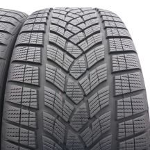 2. 255 40 21 4x GOODYEAR 255/40 R21 102T XL UltraGrip Performance+ Winterreifen SUV 2024 8,2-8mm WIE NEU