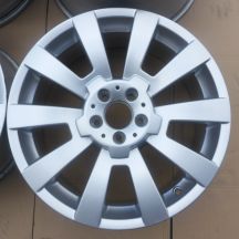 2. 4 x Alufelgen 19 MERCEDES 5x112 8,5/7,5J Et52/47 Original 