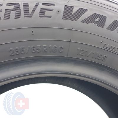 6.  235 65 16C 2x TOYO 235/65 R16C 121/119S Bbserve VAN Winterreifen 2019 10mm