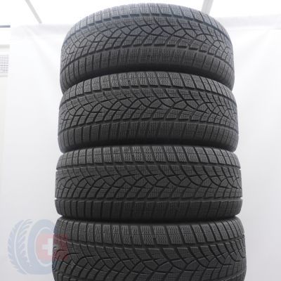 235 50 20 4x GOODYEAR 235/50 R20 104T XL UltraGrip Performance + Winterreifen 2023, 2024 WIE NEU 7,5-7,8mm