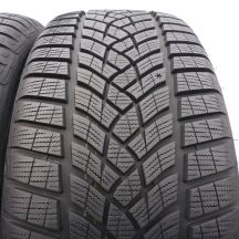 255 45 20 4x GOODYEAR 255/45 R20 105T XL UltraGrip Performance+ Winterreifen 2023/24 8,8-7,8mm 