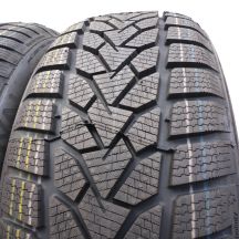 4. 2 x UNIROYAL 205/55 R17 95V XL WinterExpert Winterreifen 2022 VOLL Wie Neu