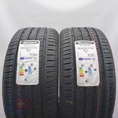 235/45 R17 2x BARUM 97Y XL Bravuris 5 Sommerreifen 2023 VOLL WIE NEU 