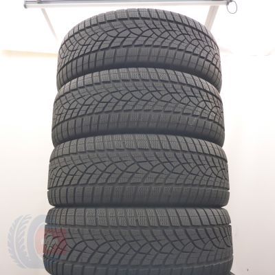 235 55 19 4x GOODYEAR 235/55 R19 105T XL UltraGrip Performance+ Elektrisch Winterreifen 2024/25 8,2 i 8mm WIE NEU