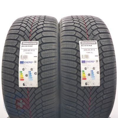 255 45 19 2x BRIDGESTONE 255/45 R19 104W XL Blizzak 6 Winterreifen 2025 VOLL WIE NEU 